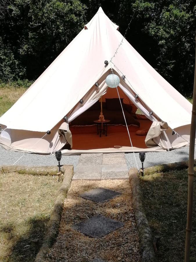 Tente Insolite 1 A 5 Personnes Plouray Luaran gambar